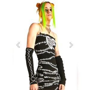 Broken Brainz black and white chain strap dress